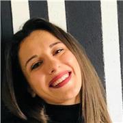Ciao sono Marta, ho 23 anni e sono italiana. Laureata in scienze politiche. Offro ripetizioni di Italiano.